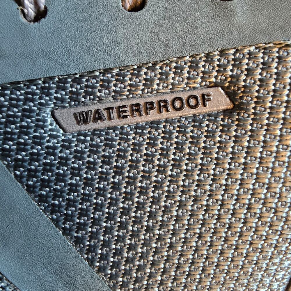 On Cloud Women's Cloudflyer Waterproof Running Sh… - image 6